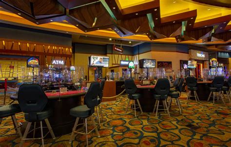 twin arrows casino hours.